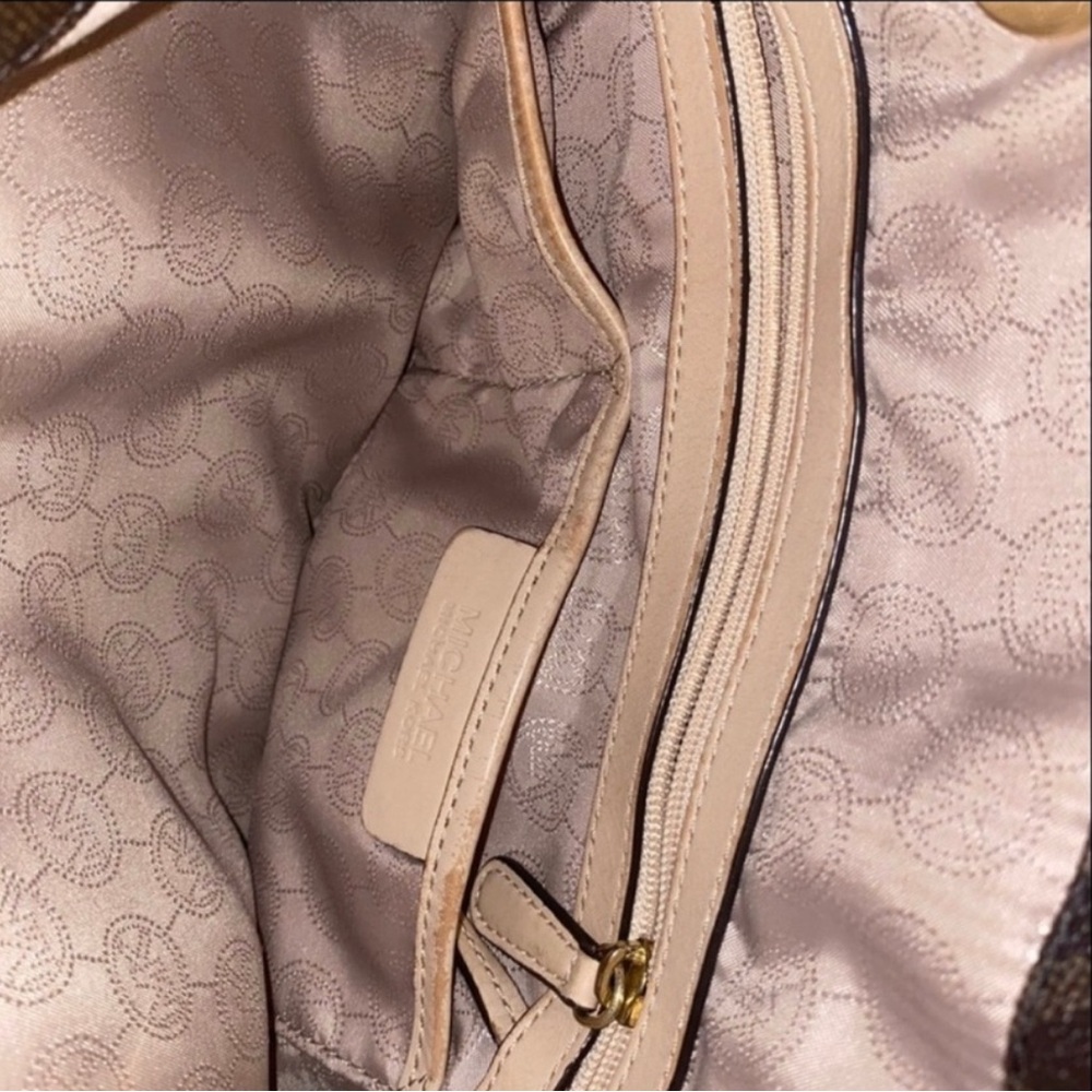 Authentic Michael Kors Purse - image 2